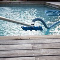 6 pool accessories to fight algae