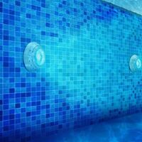 LED Pool Lights VS Halogen Lights